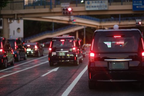 【物流2024問題】トラックよりも稼げるって本当? タクシーへの転職組続々、未来の需要は?