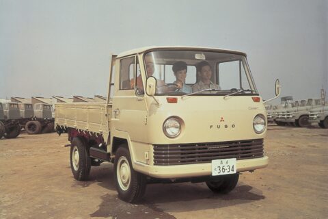 【トラックの名車たち】昨年60周年を迎えた小型トラック、三菱ふそうキャンターの変遷を追う