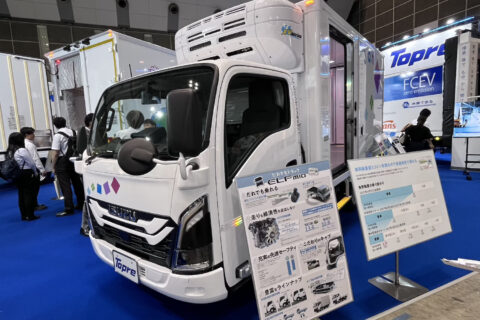 【国際物流総合展2024】庫内乾燥機能付きの冷凍車とは？ 小型トラック、EVもトプレックが提案